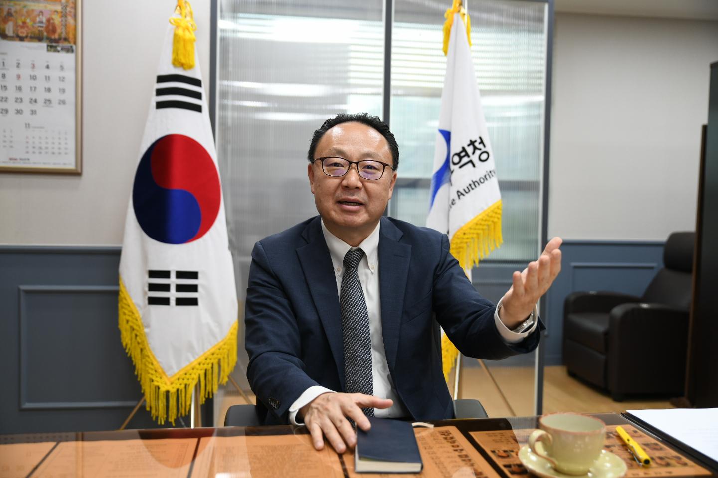 "경제자유구역은 신산업 전초기지, 권한 이양해 대응력 높여야" - 뉴스 썸네일 이미지