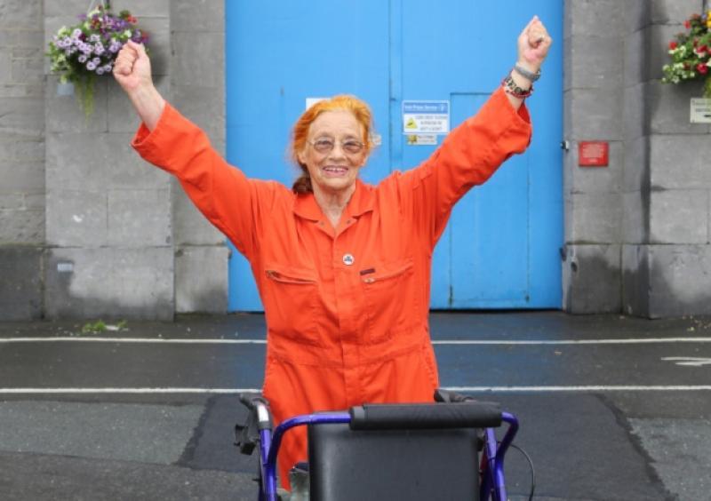 [가만한 당신] 참여작가 다시가 추구한 '참여'와 '예술' - 뉴스 썸네일 이미지