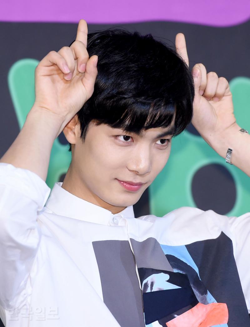 뉴이스트 김종현 