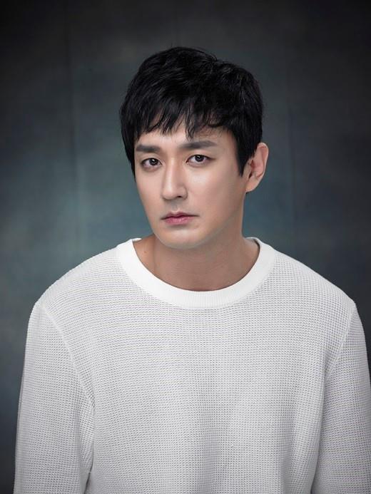 Lee Jae Hwang 11db Io