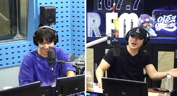 정용화(왼쪽)와 이준이 SBS 파워FM ‘이준의 영스트리트’에서 남다른 케미스트리를 자랑했다. 보이는 라디오 캡처