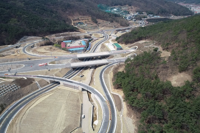 경북 구미시 거의동~칠곡군 약목면 덕산리 국도 33호선 국도 대체 우회도로에 포함된 구포 터널. 구미시 제공