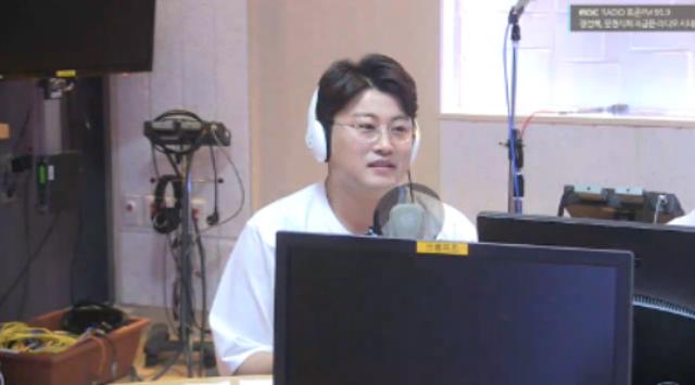 김호중이 MBC 표준FM '정선희, 문천식의 지금은 라디오시대'에서 김치 사랑을 드러냈다. 보이는 라디오 캡처