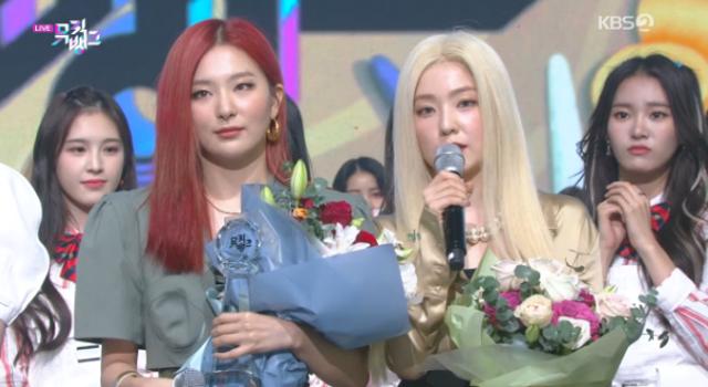 레드벨벳 아이린&슬기가 KBS2 '뮤직뱅크'에서 1위 소감을 전했다. 방송 캡처