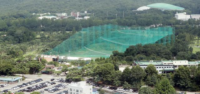 정부와 여당이 개발제한구역(그린벨트) 해제를 검토하는 지역 중 한 곳으로 알려진 서울 노원구 태릉 골프장 일대. 연합뉴스