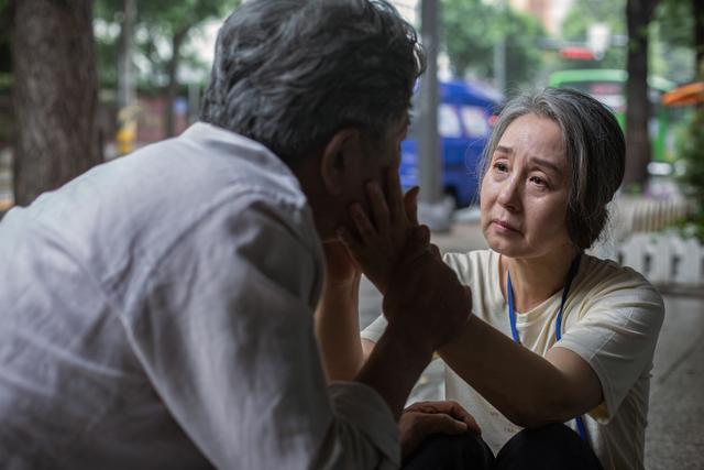 혈액 검사를 통해 간단하게 치매를 예방하는 방법이 유용하다는 연구 결과가 나왔다. 게티이미지뱅크