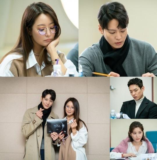 '앨리스'의 대본리딩 현장이 공개됐다. SBS '앨리스' 제공