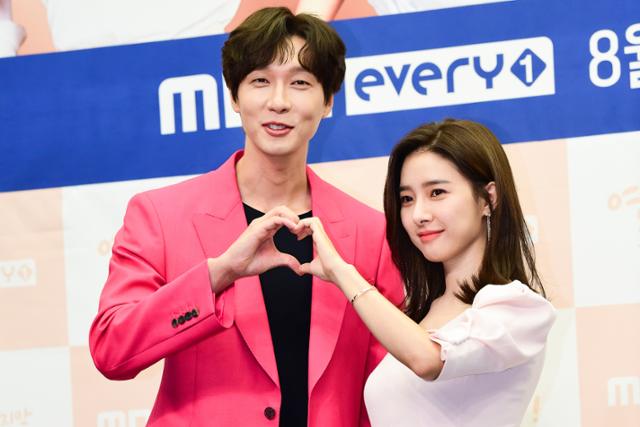 지현우 김소은이 '연애는 귀찮지만'에서 디테일한 로맨스 연기를 선보인다. 권영민 기자