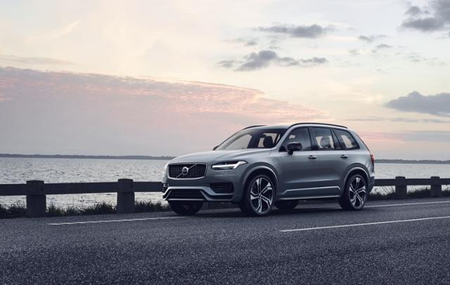 볼보 XC90 T8 R디자인 에디션. 볼보자동차코리아 제공