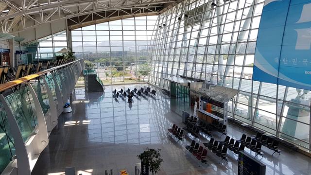 경북 포항시 남구 동해면에 위치한 포항공항 내부 모습. 한국일보 자료사진