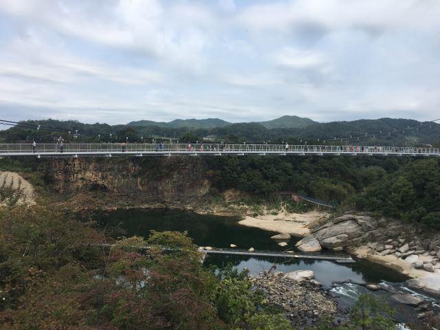 8일 정식 개장을 앞둔 한탄강 은하수교. 철원군 제공