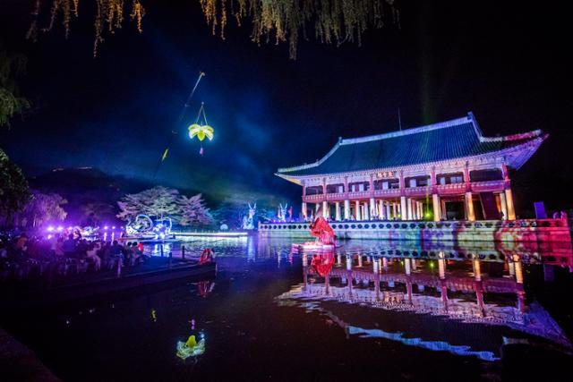 지난해 제5회 궁중문화축전 당시 ‘경회루 판타지-화룡지몽’ 공연 장면. 문화재청 제공