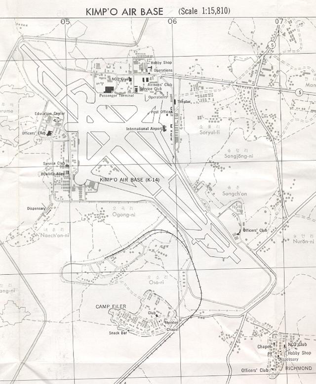미군기지가 주둔하던 시절의 부대 배치도와 김포선 노선. 지도 오른쪽 하단이 캠프 리치먼드, 중간 하단이 캠프 아일러다. 자료 : ‘KOREA - A TOUR OF DUTY’ 사이트