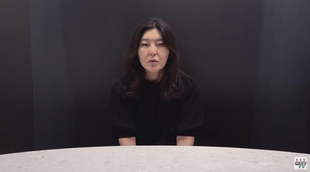 한혜연이 유튜브 일부 영상 PPL 표기 누락 의혹에 대해 사과했다. '슈스스TV' 영상 캡처