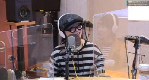 기리보이가 MBC FM4U '정오의 희망곡 김신영입니다'에서 배우가 되고 싶다고 밝혔다. 보이는 라디오 캡처