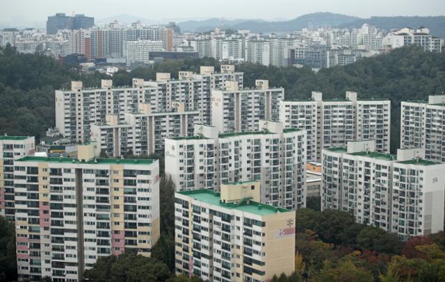 16일 오후 서울 목동 일대 아파트 단지 모습. 연합뉴스.