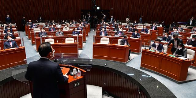 주호영 국민의힘 원내대표가 19일 국회에서 열린 의원총회에서 발언을 하고 있다. 연합뉴스