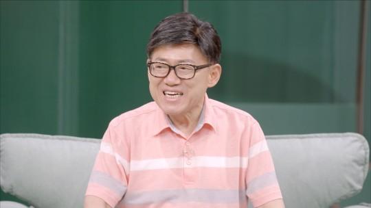 엄용수가 내년 1월 말 미국에서 세 번째 결혼식을 한다는 소식이 전해졌다. JTBC 제공