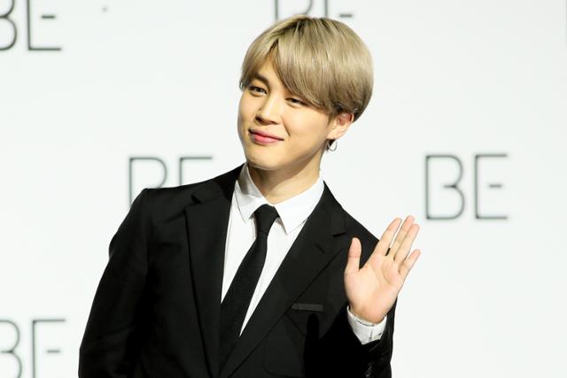 그룹 방탄소년단 지민이 '제2의 BTS'라는 수식어에 대한 솔직한 생각을 밝혔다. 한국일보 자료사진