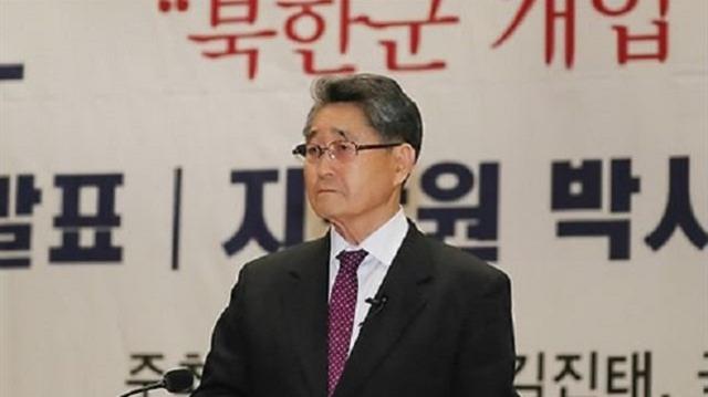 지난해 2월 국회 의원회관에서 열린 5·18 진상규명 대국민공청회에서 지만원씨가 5·18 북한군 개입 여부와 관련해 발표하고 있다. 한국일보 자료사진