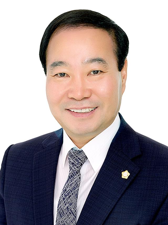 박영록 김천시의회 행정복지위원장