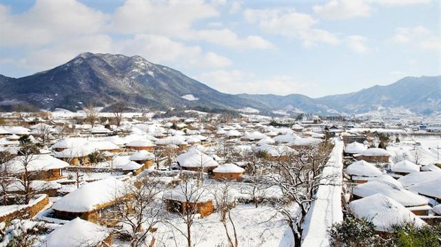 전남 순천 낙안읍성민속마을의 겨울 모습.