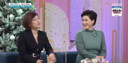 '아침마당' 한혜진, 김용임이 출연했다.KBS 방송캡처