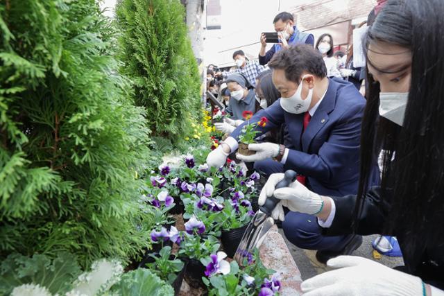 광주 동구 살레시오여고 앞 향기나는 정원 모습. 광주 동구 제공