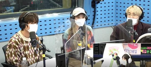 정승환 서아 도코(왼쪽부터 차례로)가 SBS 파워FM '박소현의 러브게임'에서 게스트로 활약했다. 보이는 라디오 캡처