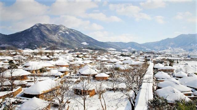 전남 순천 낙안읍성민속마을 겨울 풍경.