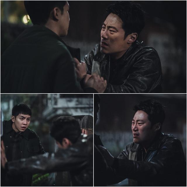 이승기-이희준의 예사롭지 않은 모습이 포착됐다. tvN 제공