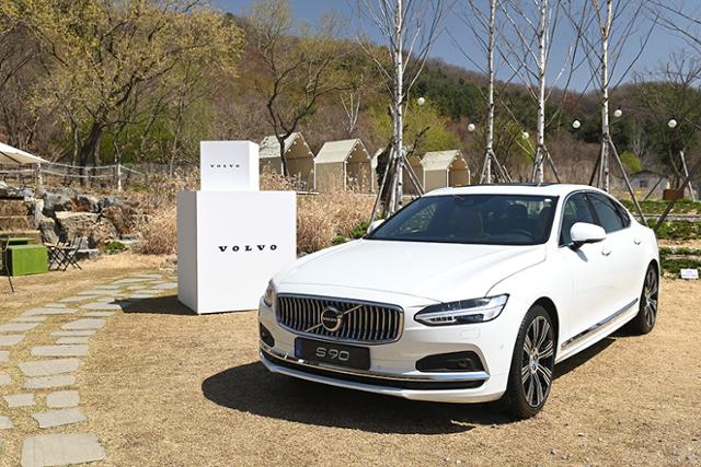 볼보 XC90 B6 인스크립션