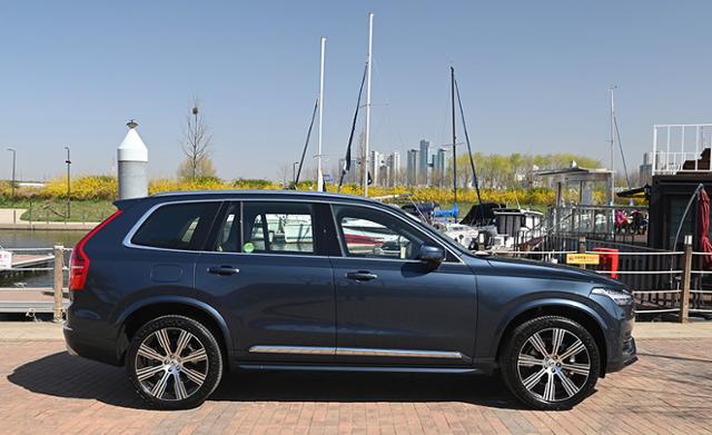 볼보 XC90 B6 인스크립션