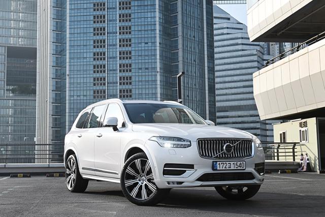 볼보 XC90 B6 인스크립션 시승기