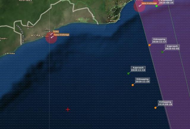 한국 선장이 탄 어선 애틀랜틱 프린세스호가 피랍된 곳으로 추정되는 장소(왼쪽 상단 붉은 원). 드라이어드 글로벌 캡처