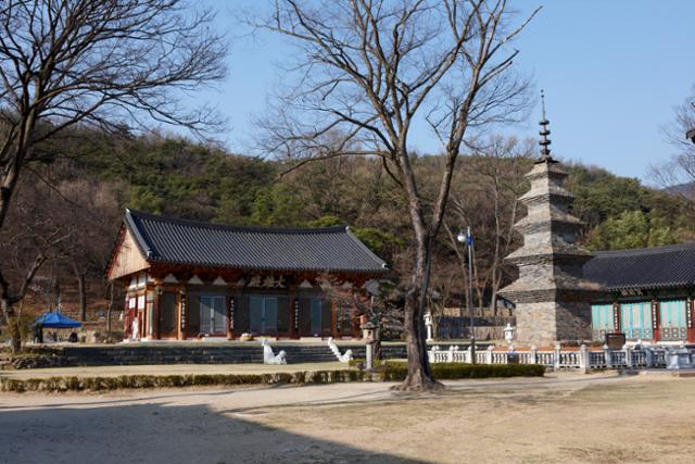 칠곡 송림사 대웅전 전경. 문화재청 제공