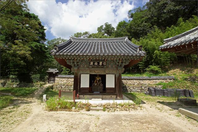 대구 동화사 수마제전. 문화재청 제공