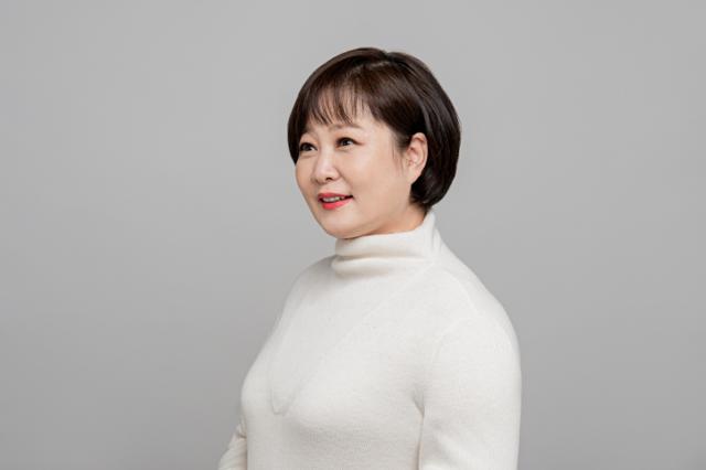 방송인 이금희가 예능 새싹으로 다시 태어났다. 카카오TV 제공