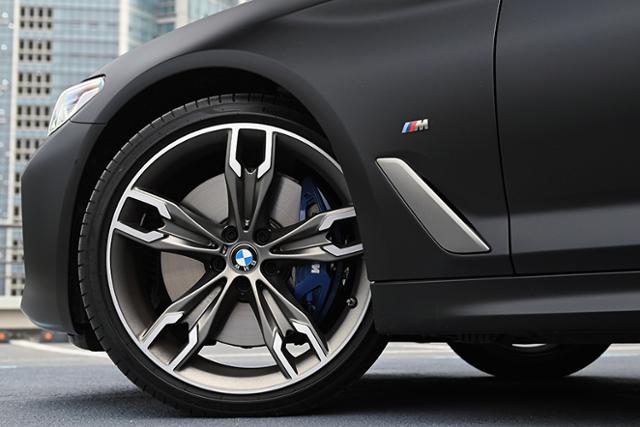 BMW M550i xDrive 시승기