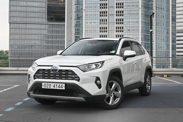 토요타 RAV4 하이브리드 AWD, E-four 시승기