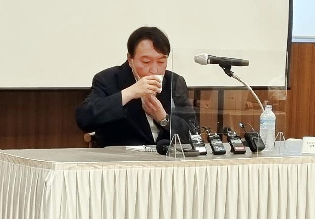 윤석열, 日원전 오염수 발언 비판받자 '강경화 끌고 들어가기' - Vimarsana News