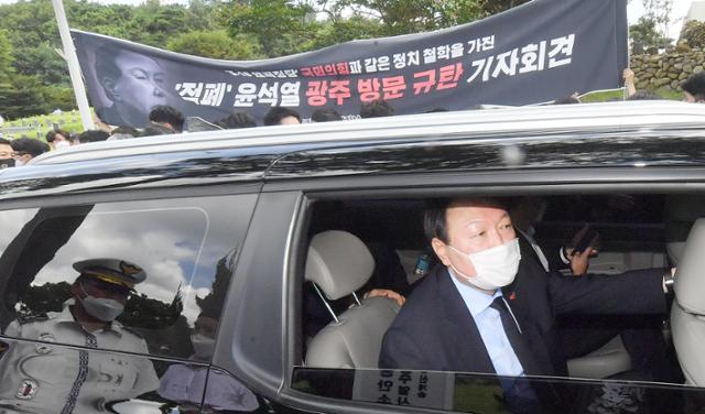 김의겸 "윤석열 '전두환 사형 구형' 가짜 무용담…미담 바로잡아라" - Vimarsana News