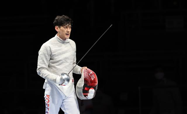 28일 일본 지바 마쿠하리 메세B홀에서 열린 도쿄올림픽 펜싱 남자 사브르 단체 전에 참가한 구본길 지바=올림픽사진공동취재단B