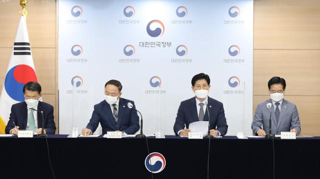 '공급 의지' 강조한 노형욱 "집값 안정, 예상보다 큰 폭으로 나타날 수도" - Vimarsana News