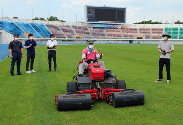 경주시는 2021 화랑대기 전국유소년축구대회를 10일 앞두고 1일 부터 최종점검에 돌입했다. 경주시 제공