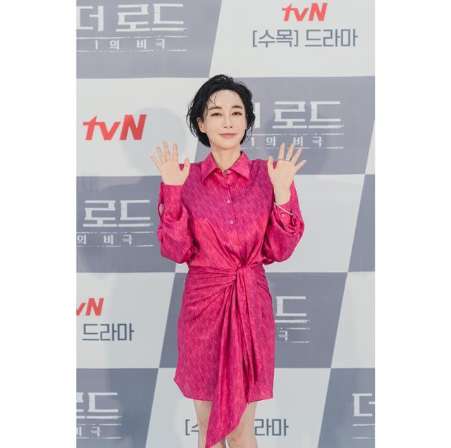 김혜은이 '더 로드' 제작발표회에 참석해 작품에 대한 이야기를 나눴다. tvN 제공