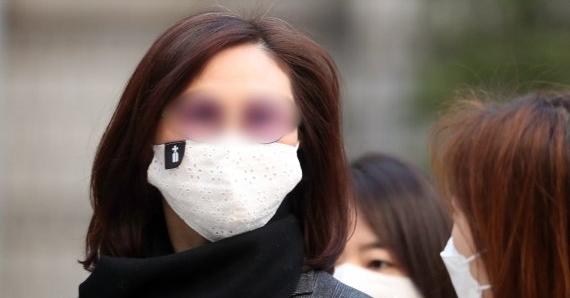 정경심 징역형... 조국 "고통스러워" 한동훈 "수사팀에 부당한 공격" - Vimarsana News