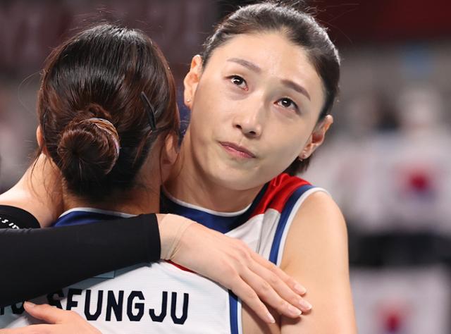 '아듀 김연경'... 17년 국가대표 인생과 작별 - Vimarsana News