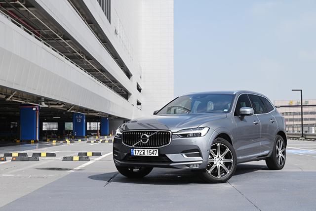 볼보 XC60 B6 인스크립션 시승기