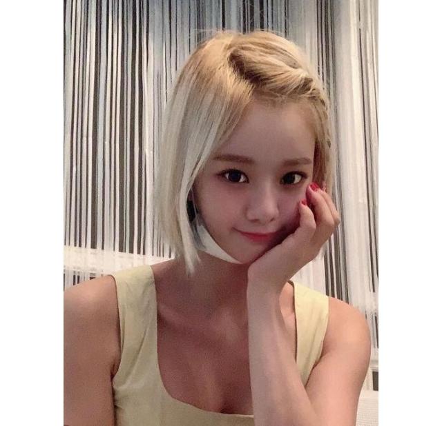 맹승지, 미용실서 시술 피해 고백 "머리카락 45% 뜯겨" - Vimarsana News
